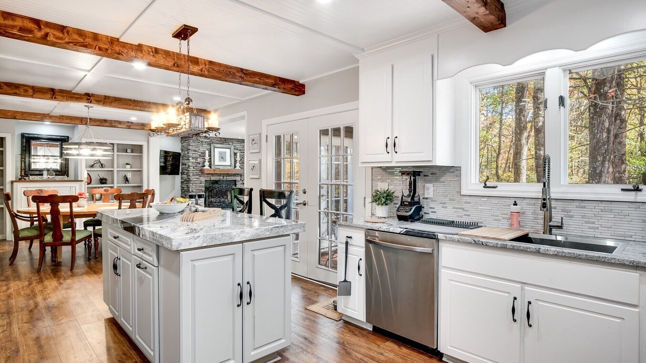Photo of Kitchen in Highlands Hills