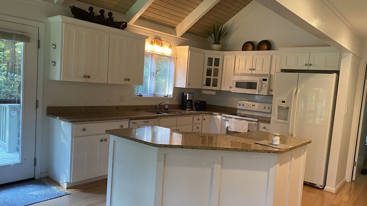 Photo of Kitchen in Lake Toxaway