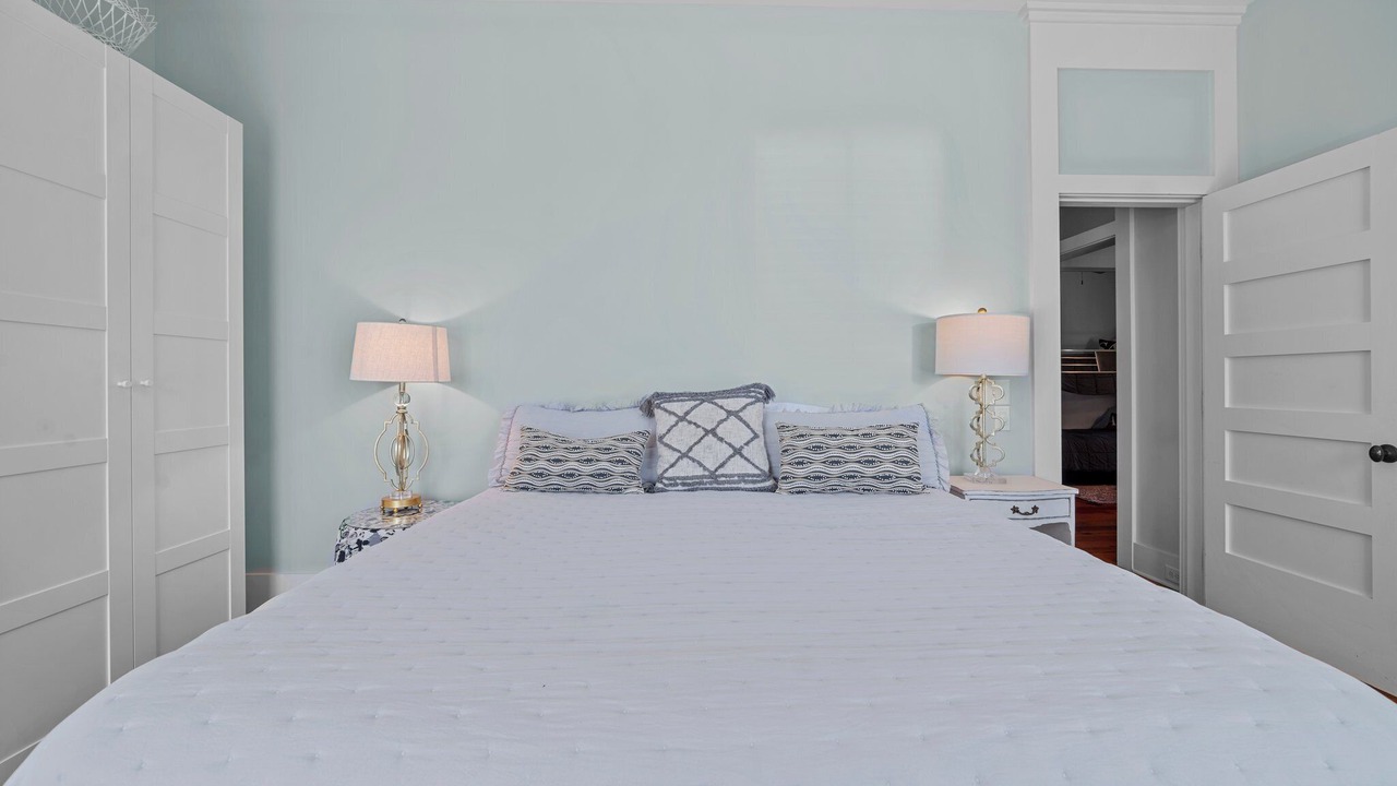 Photo of Bedroom in Oriental