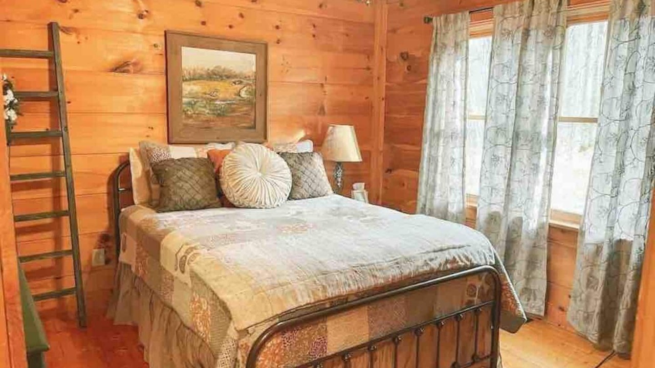 Photo of Bedroom in Boone