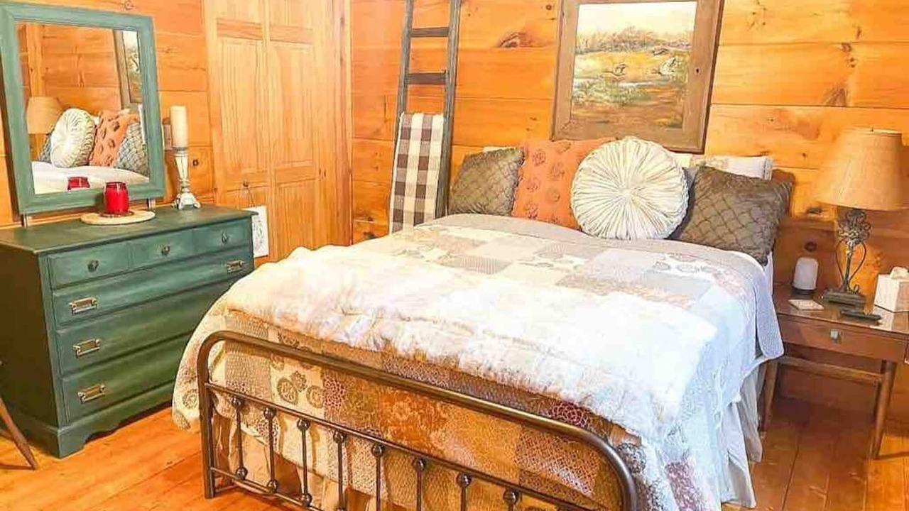 Photo of Bedroom in Boone