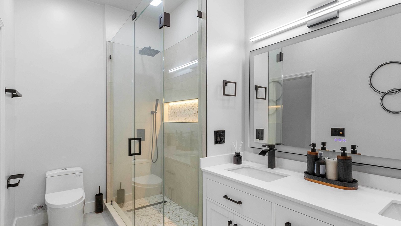 Photo of Bathroom in Mountain Air