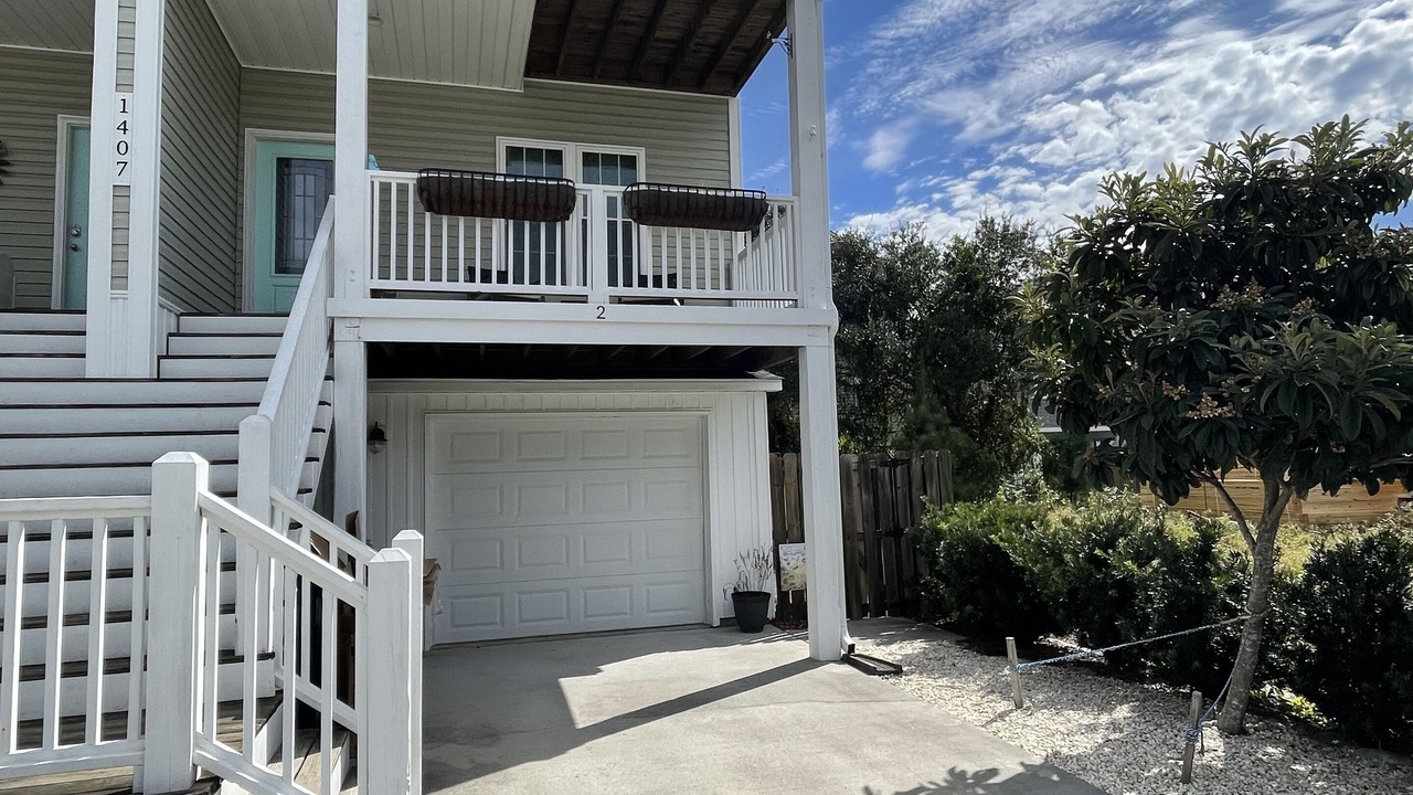 Photo of Others in Wilmington Beach