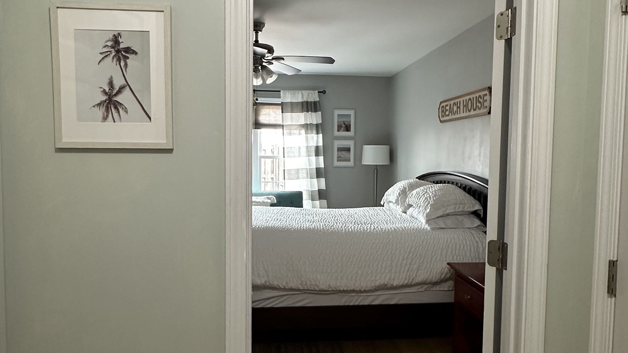 Photo of Bedroom in Wilmington Beach