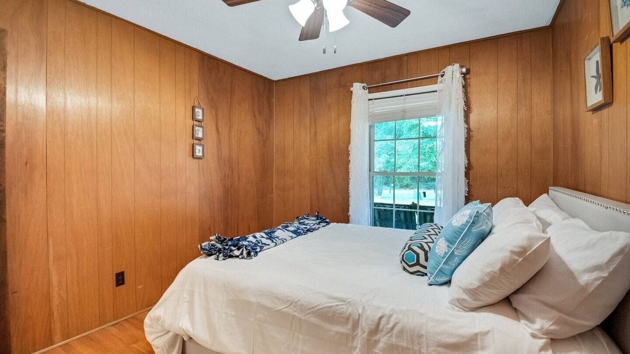 Photo of Bedroom in Aberdeen