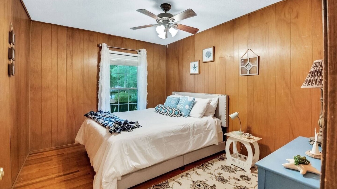 Photo of Bedroom in Aberdeen