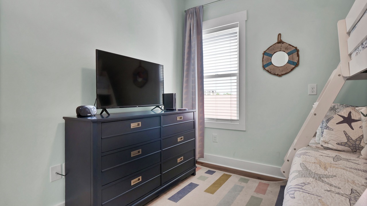 Photo of Bedroom in North Carolina Coast