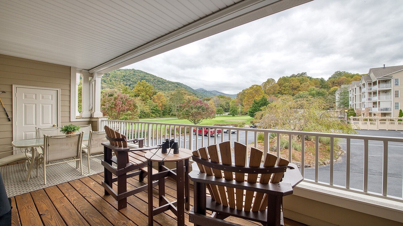 Photo of Patio Balcony in Maggie Valley