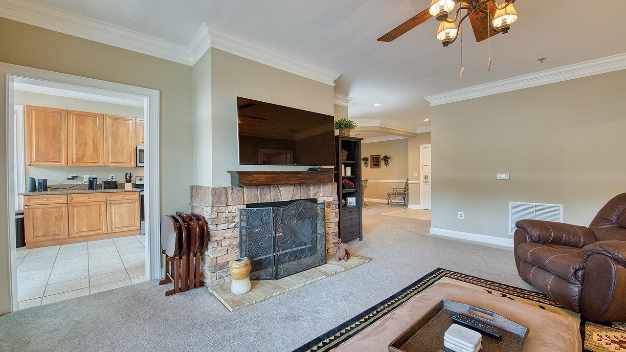 Photo of Livingroom in Maggie Valley