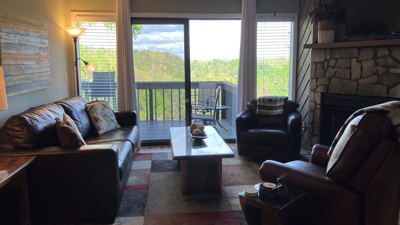 Photo of Bedroom in Lake Toxaway