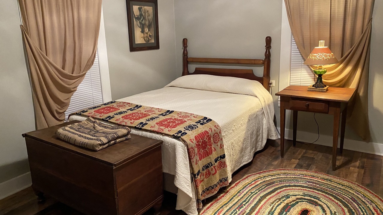 Photo of Bedroom in Dobson