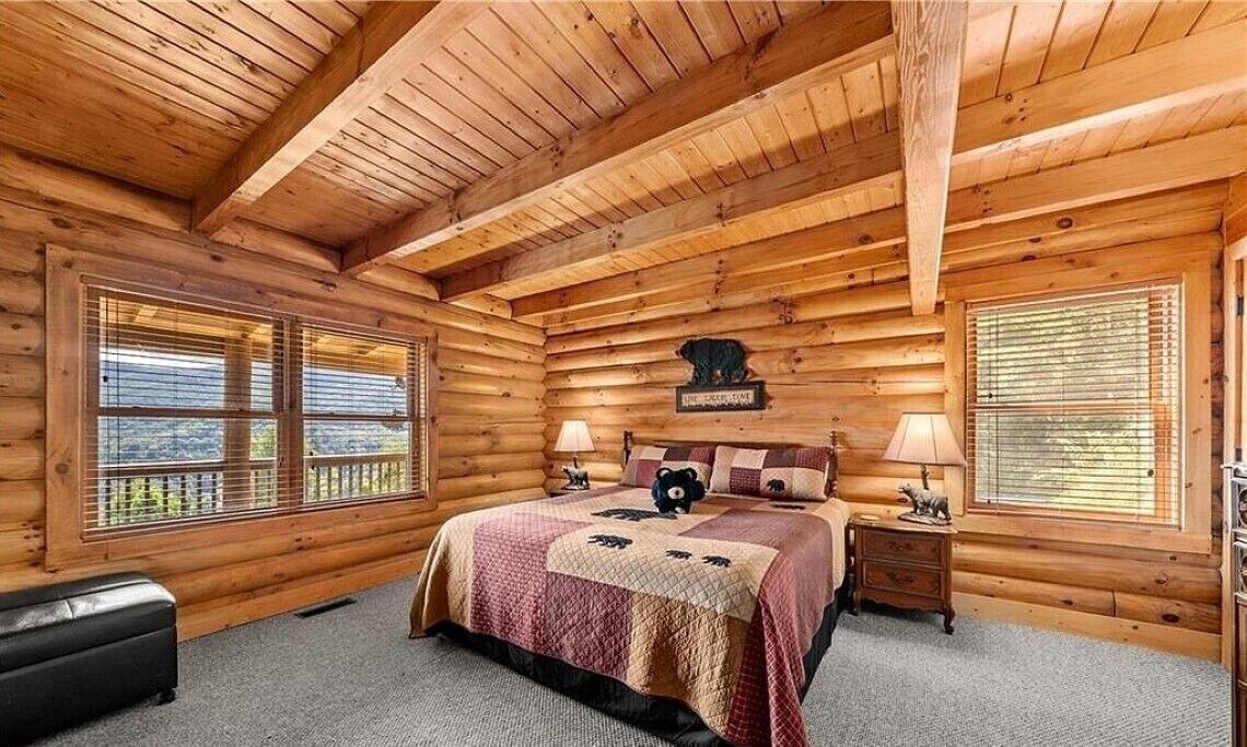 Photo of Bedroom in Maggie Valley
