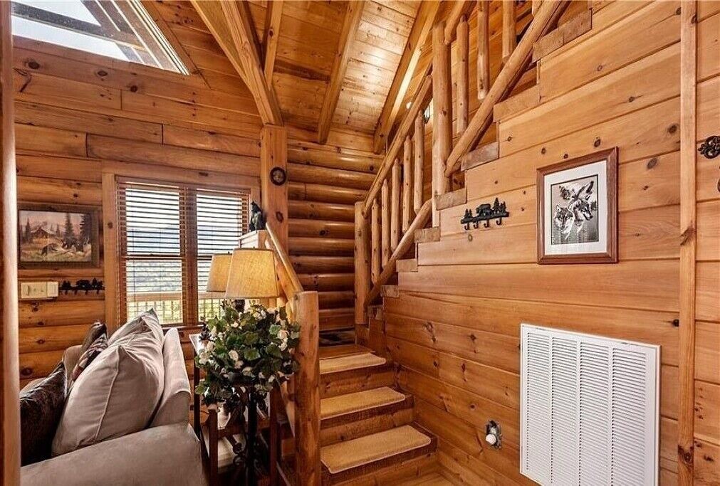 Photo of Livingroom in Maggie Valley