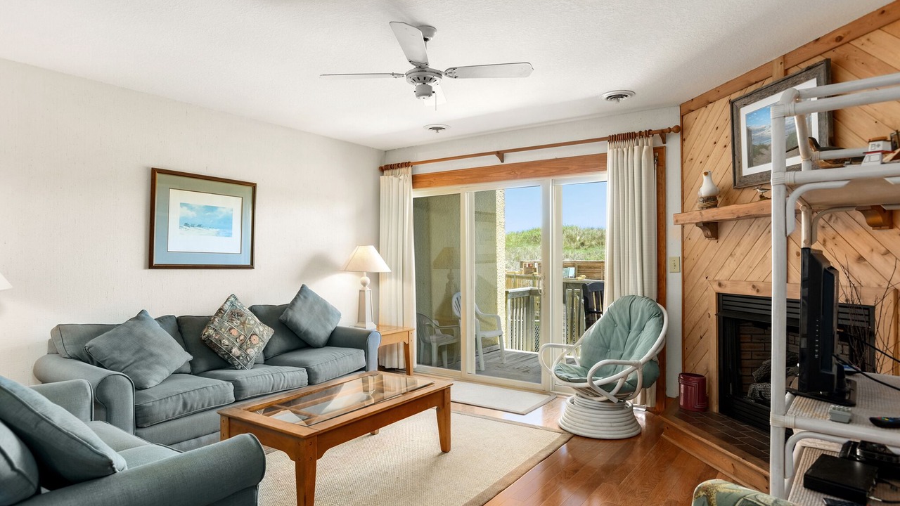 Photo of Livingroom in Nags Head