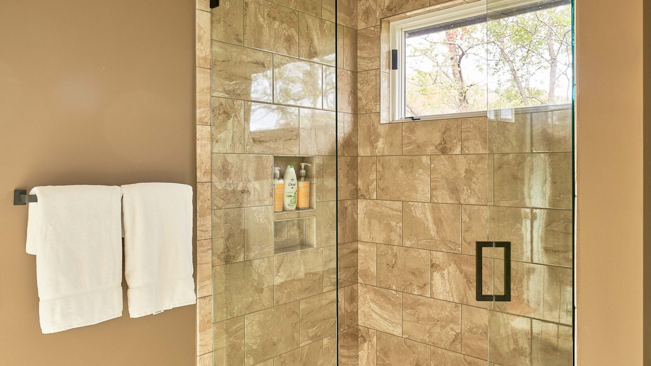 Photo of Bathroom in Blowing Rock