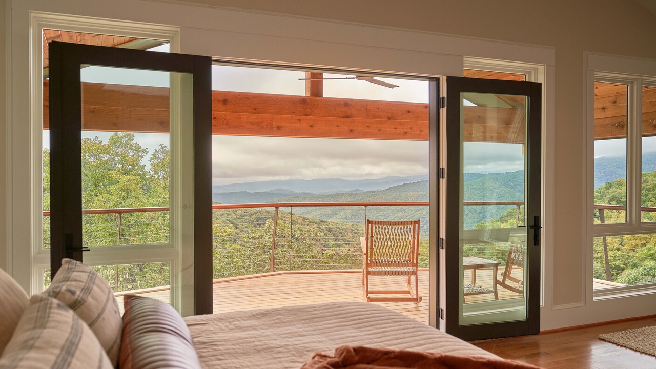 Photo of Bedroom in Blowing Rock
