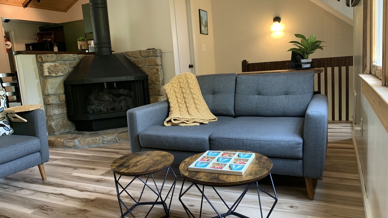 Photo of Livingroom in Charter Hills