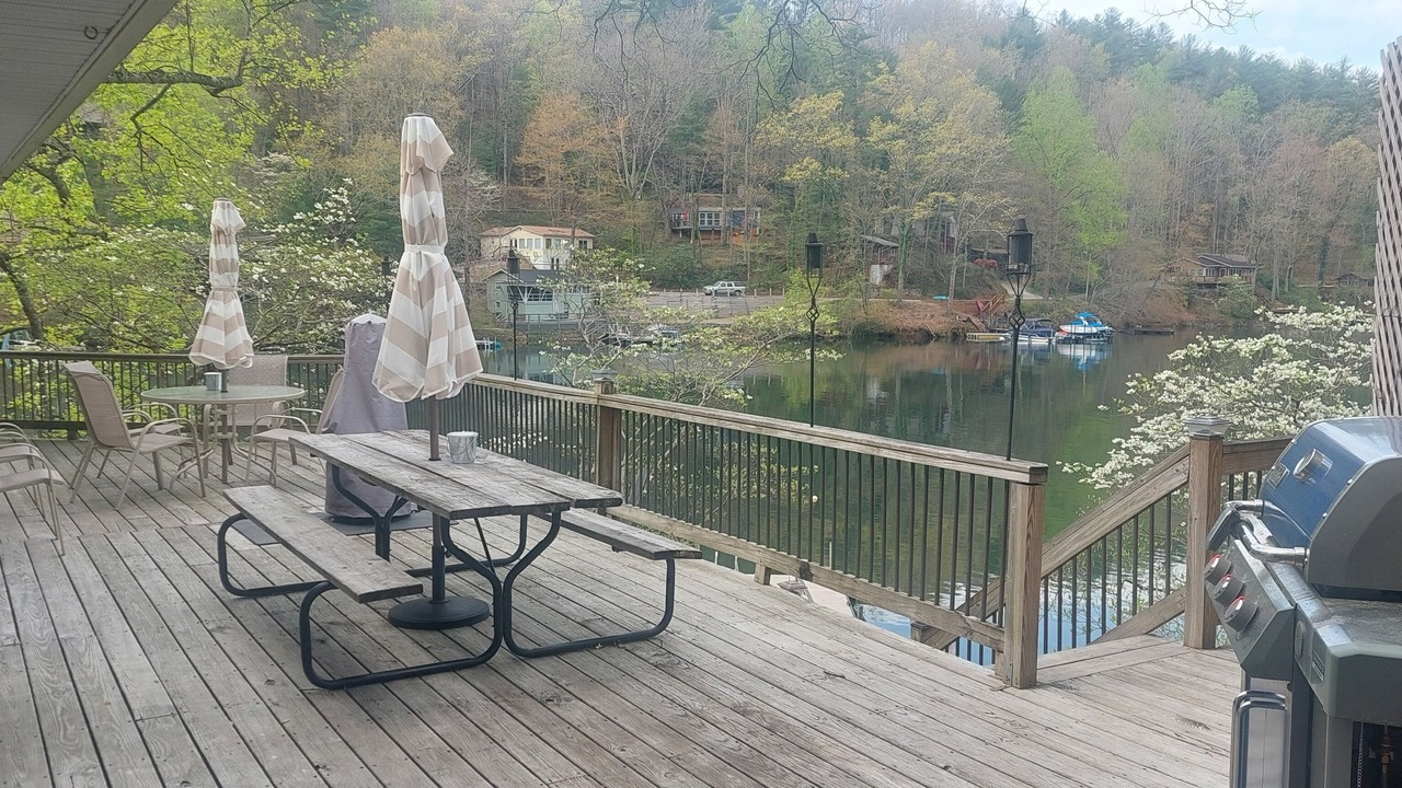 Photo of Outdoor in Santeetlah