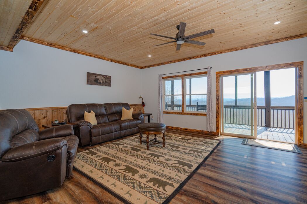 Photo of Bedroom in Indian Rock Springs