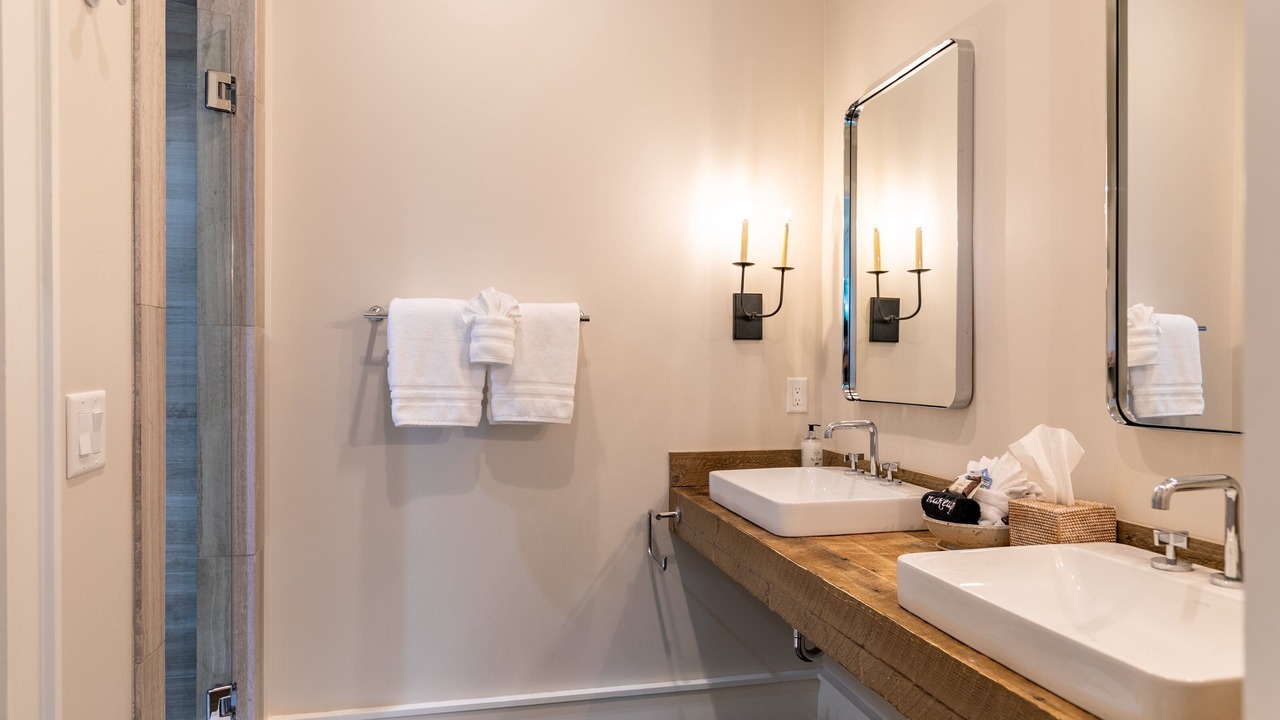 Photo of Bathroom in Banner Elk