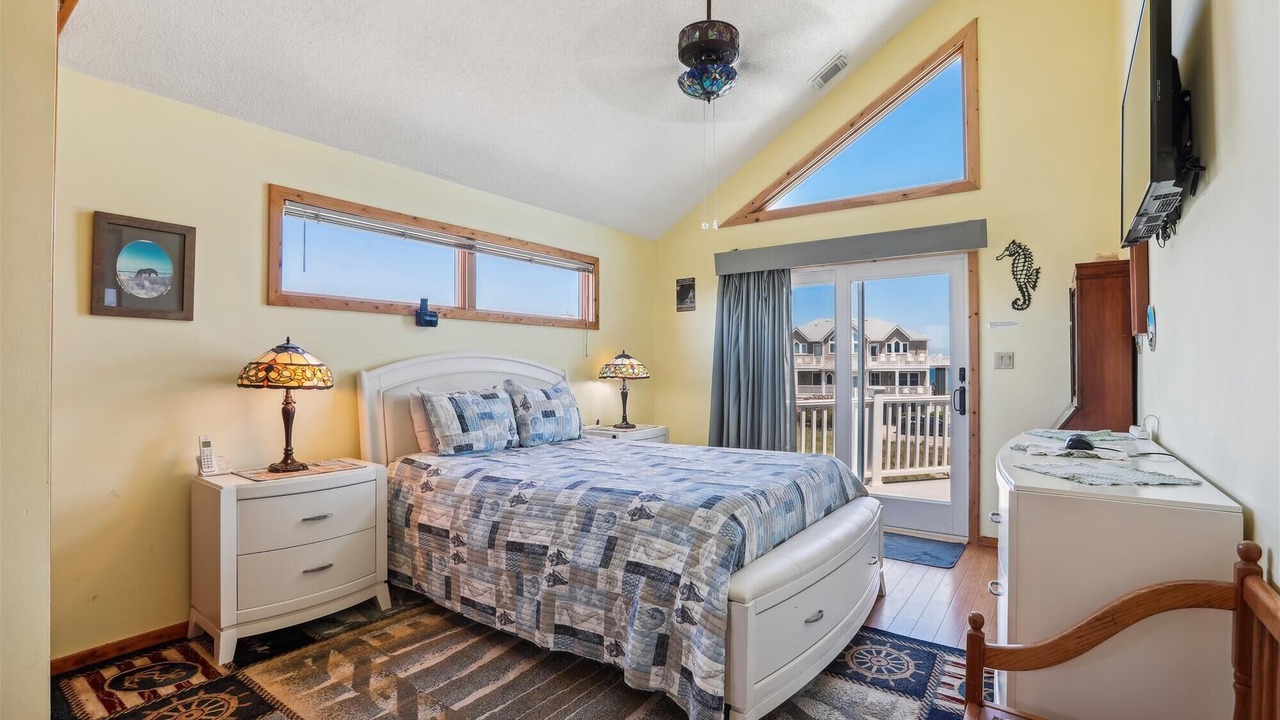 Photo of Bedroom in Ocean Hill