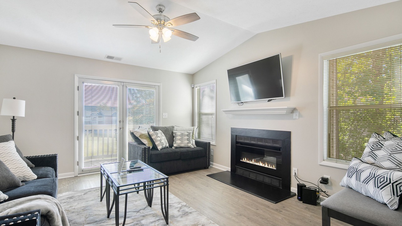 Photo of Livingroom in Westover