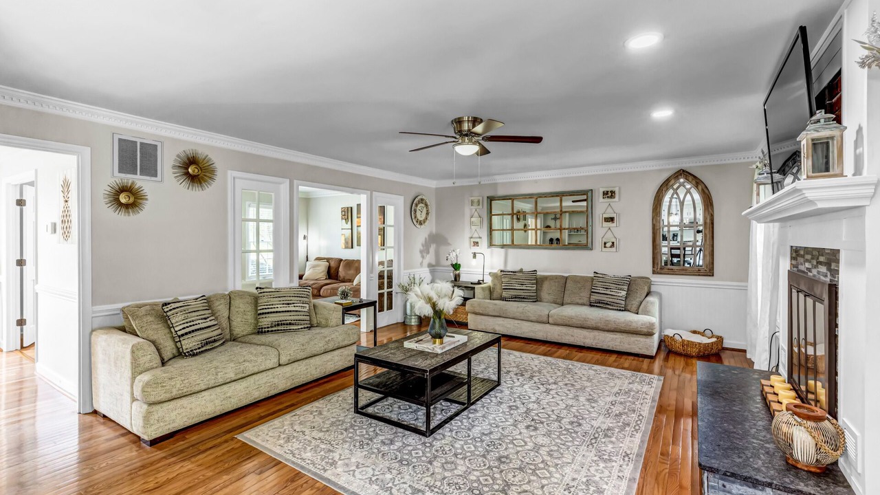 Photo of Livingroom in High Point