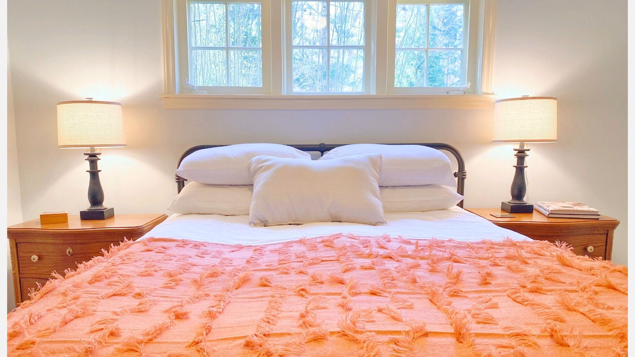 Photo of Bedroom in Lynn
