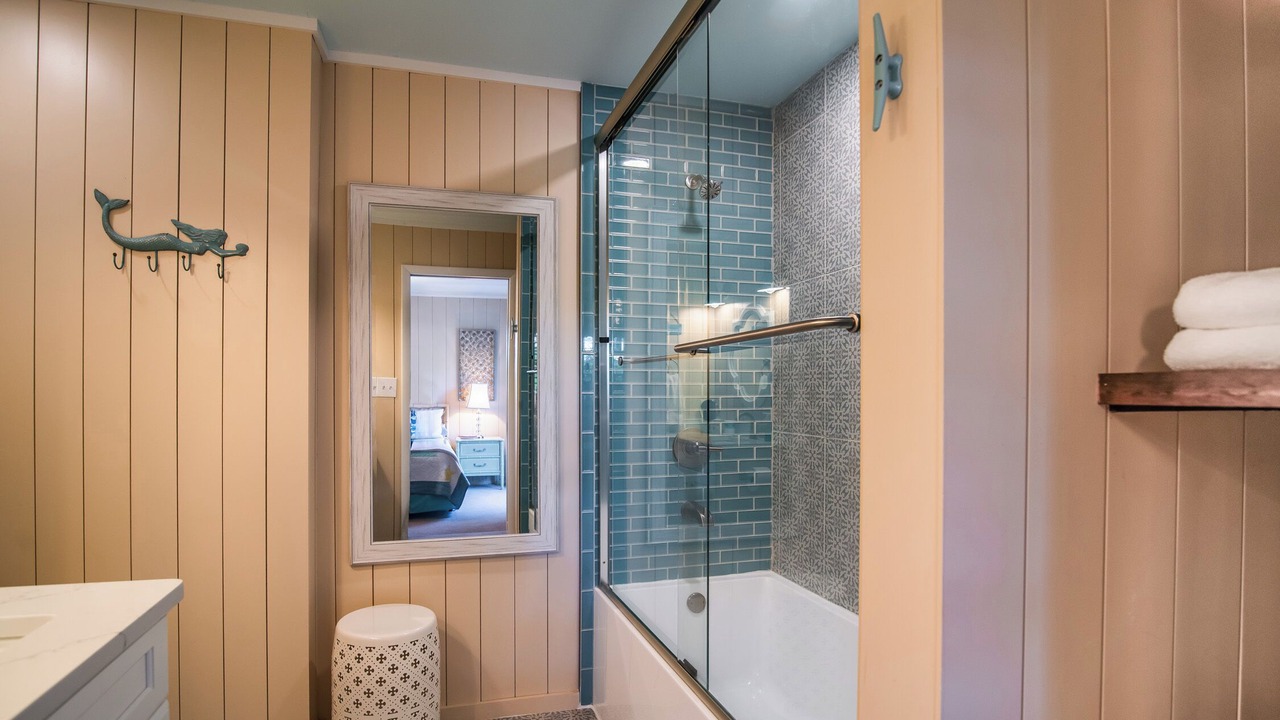 Photo of Bathroom in North Litchfield Beach