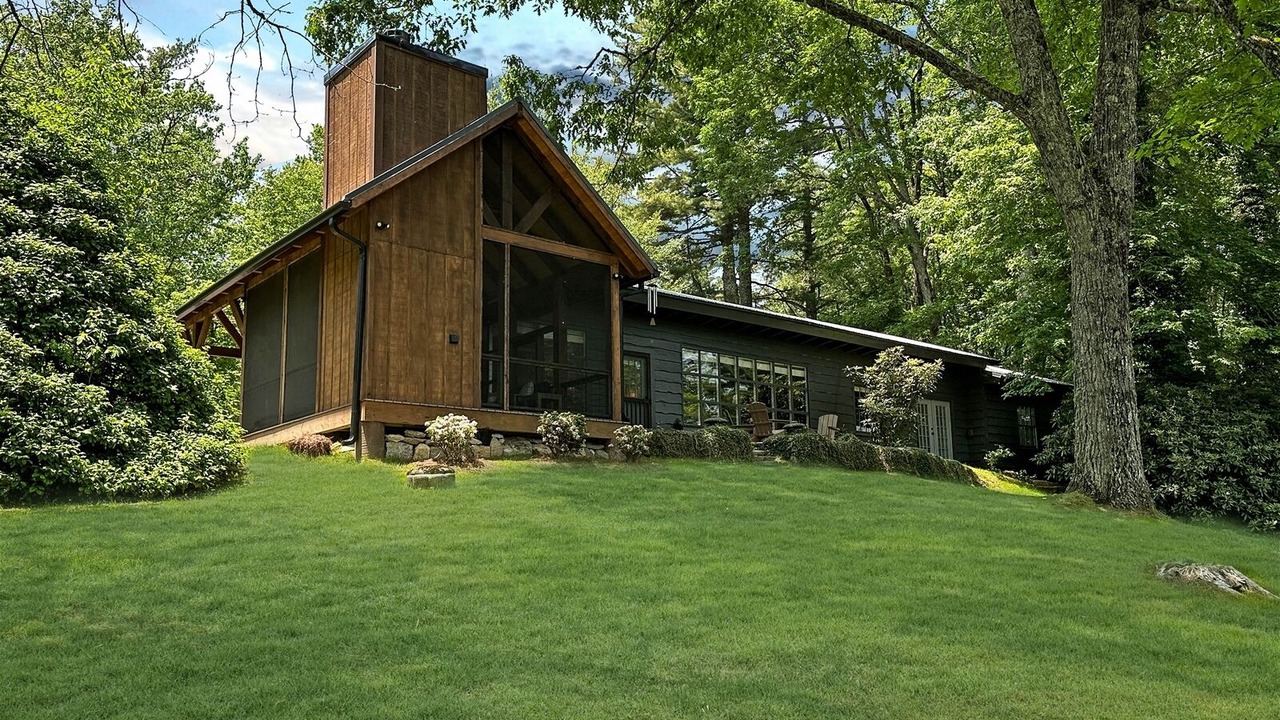 Photo of Others in Highlands Hills