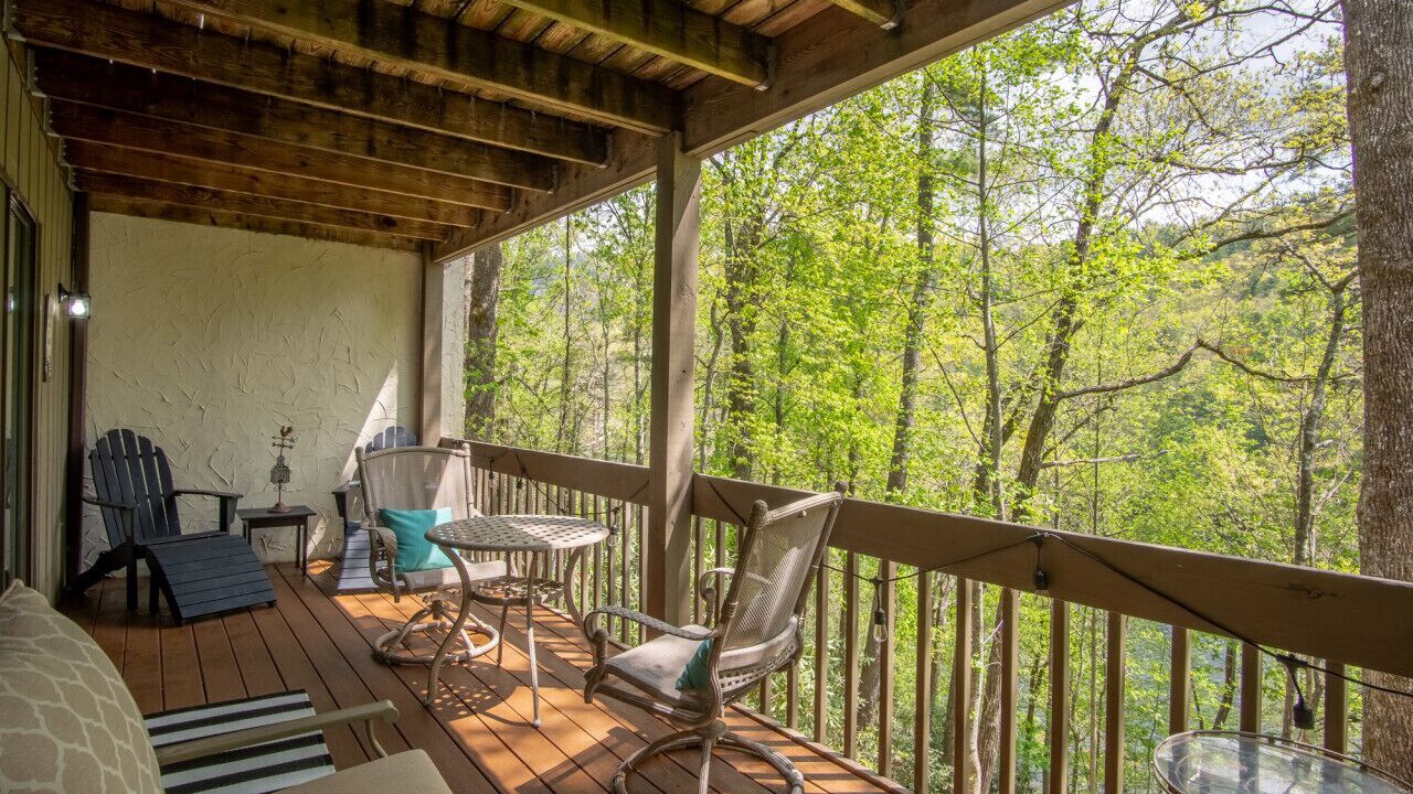 Photo of Outdoor in Sapphire
