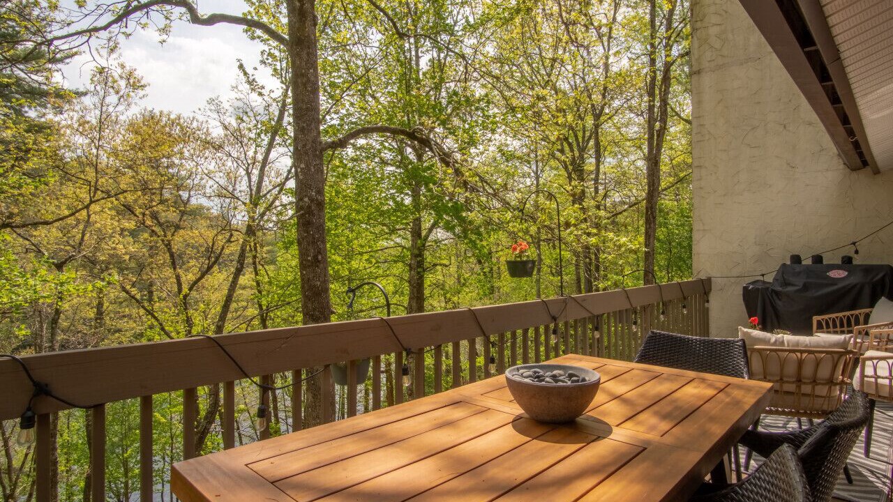 Photo of Outdoor in Sapphire