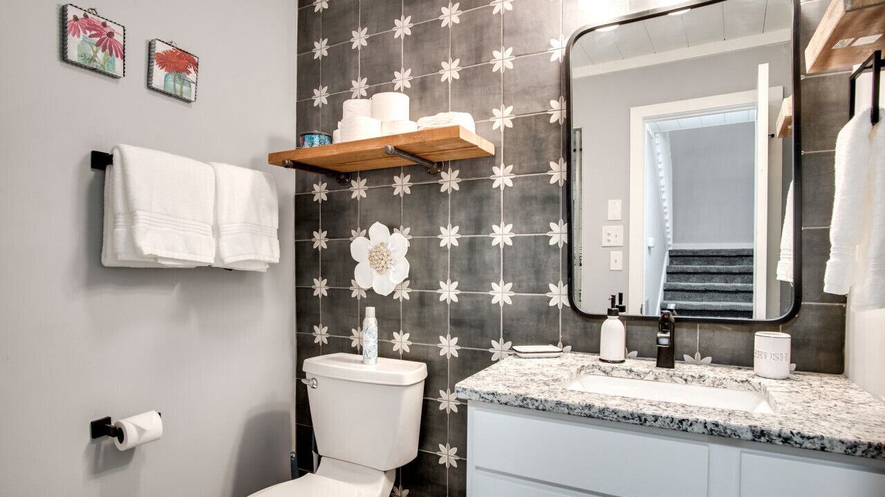Photo of Bathroom in Sapphire