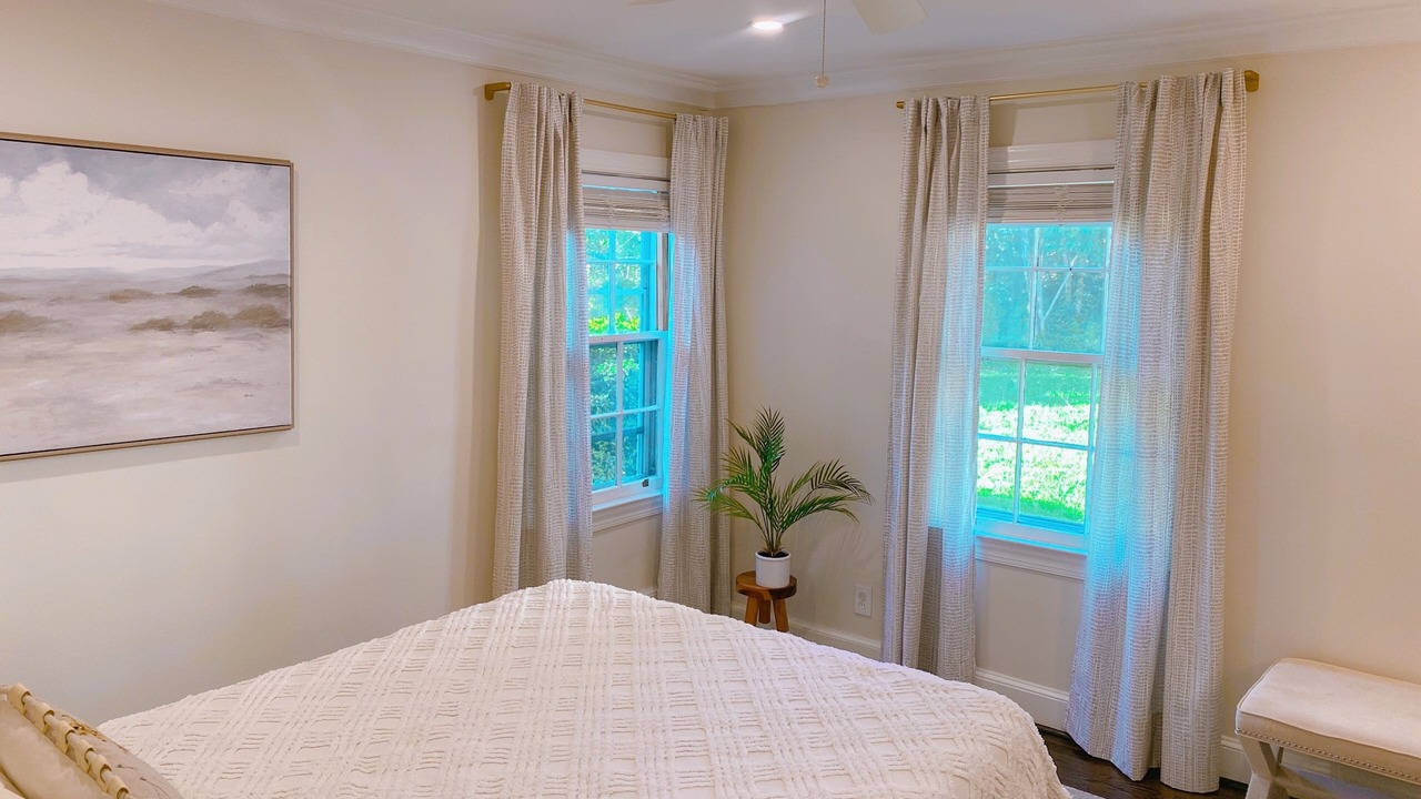 Photo of Bedroom in Old Irving Park