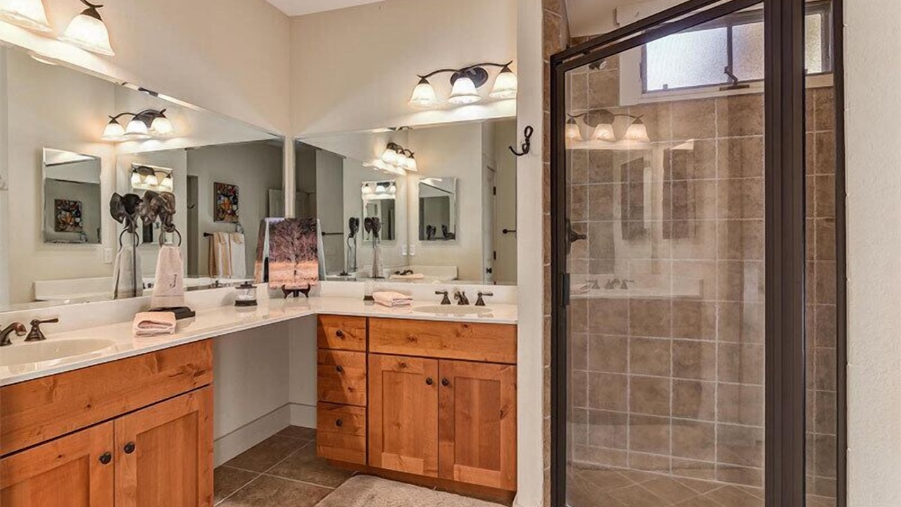 Photo of Bathroom in Bear Lake Reserve