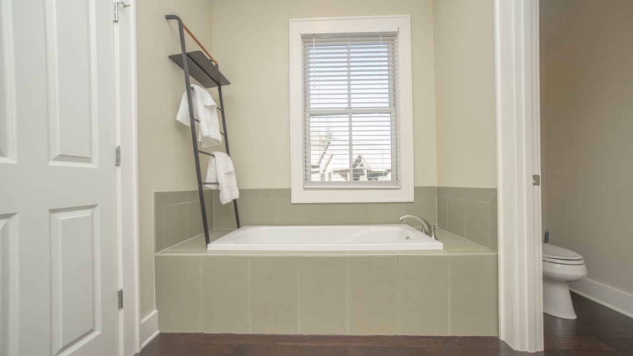 Photo of Bathroom in Bear Lake Reserve