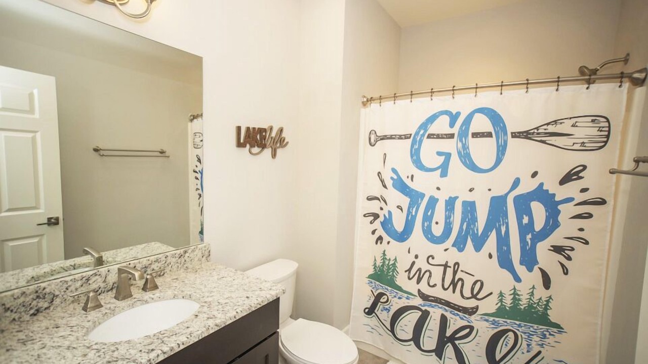 Photo of Bathroom in Bear Lake Reserve