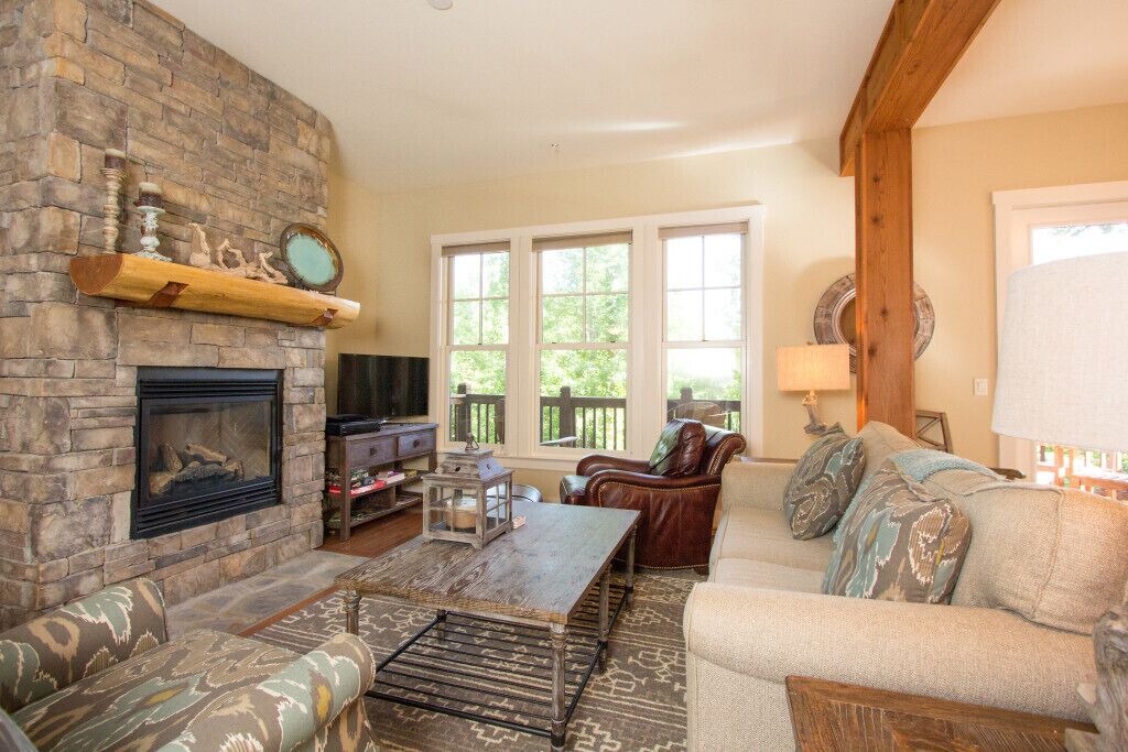 Photo of Livingroom in Bear Lake Reserve