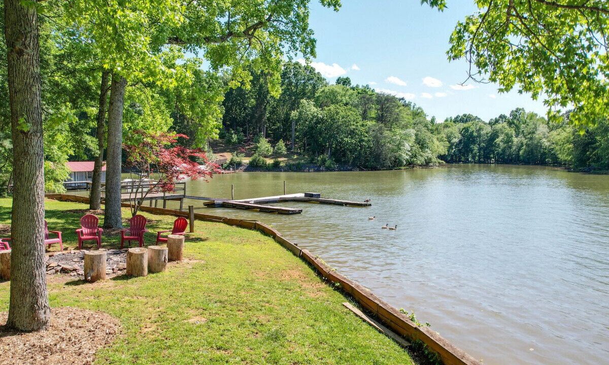 Photo of Outdoor in Steele Creek