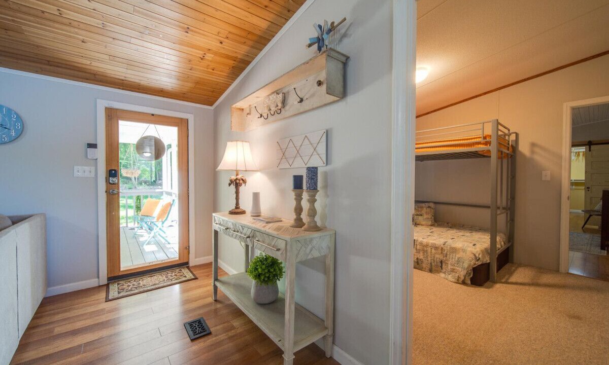 Photo of Bedroom in Steele Creek