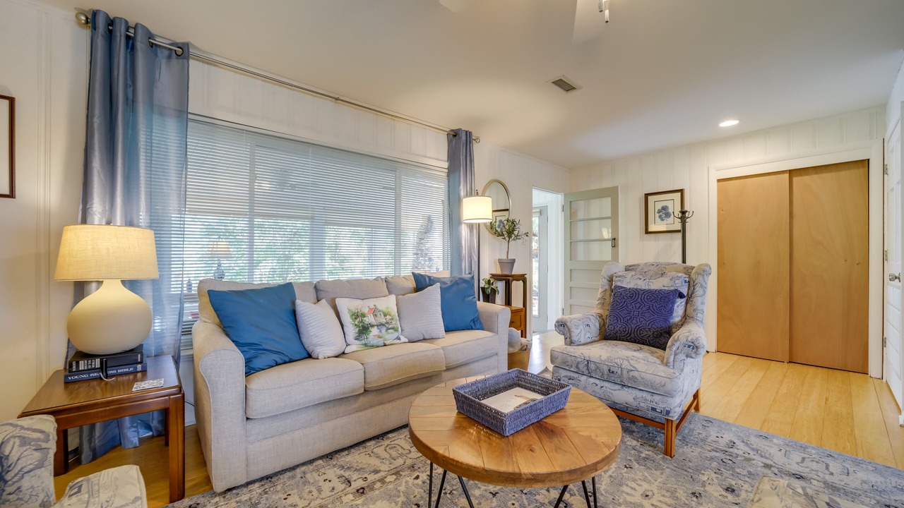 Photo of Livingroom in Lake Junaluska