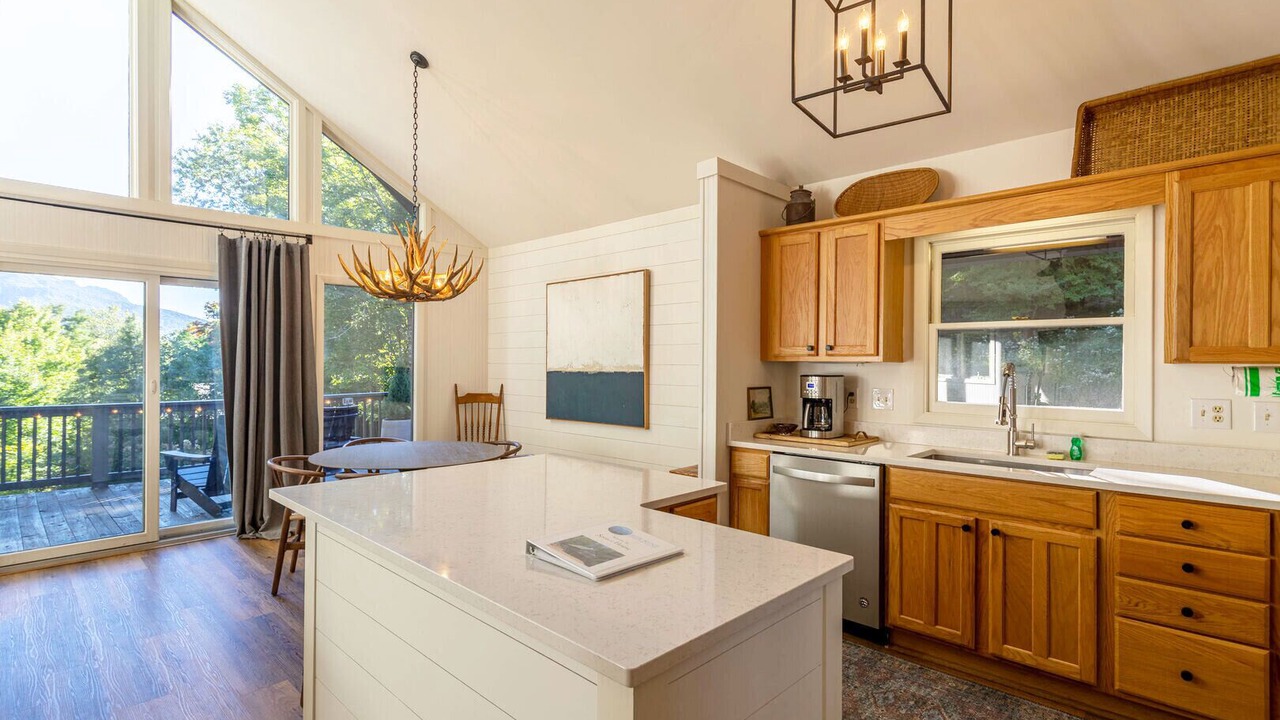 Photo of Kitchen in Seven Devils