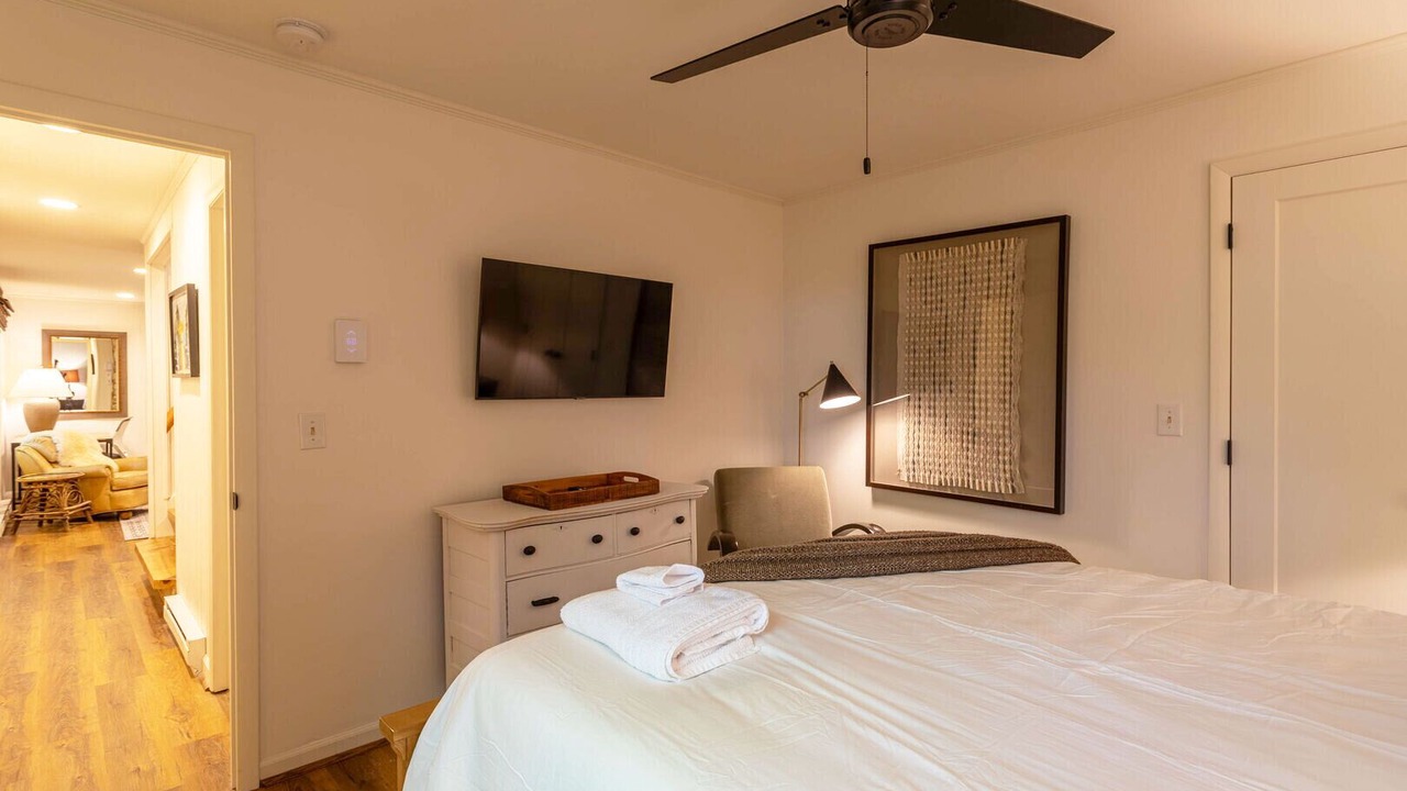 Photo of Bedroom in Seven Devils