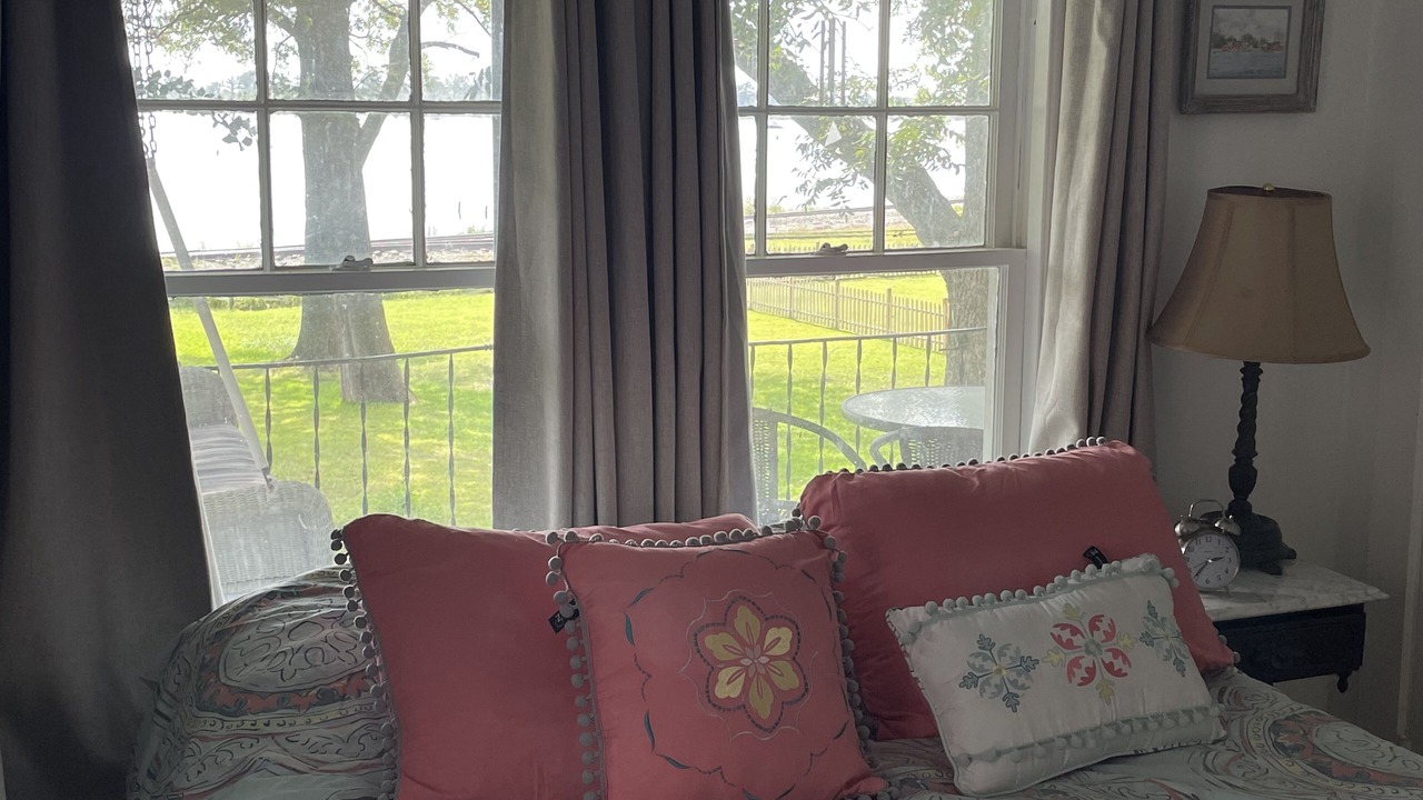 Photo of Bedroom in Washington