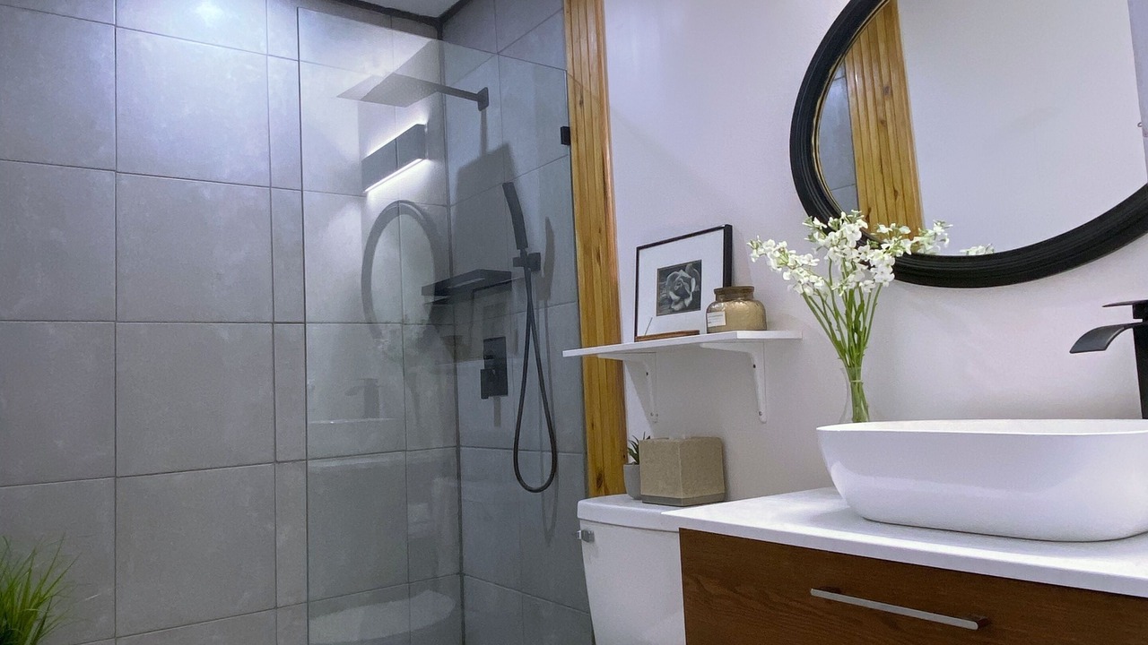 Photo of Bathroom in East Forest