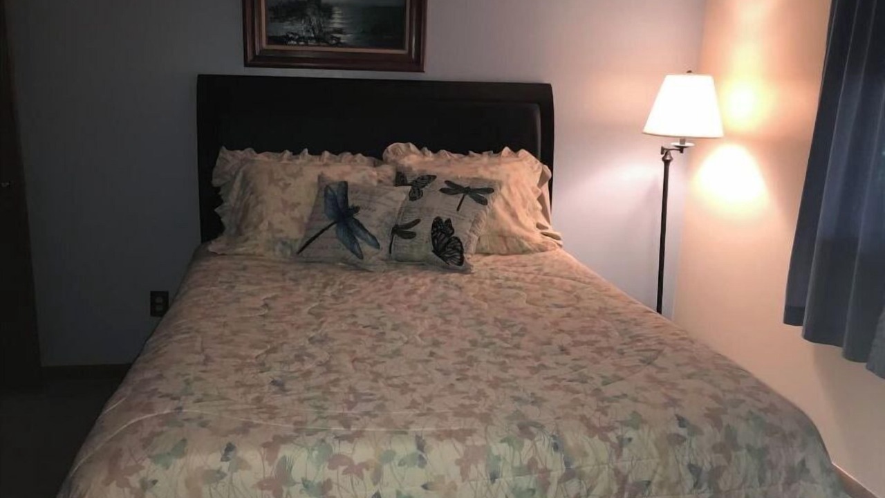 Photo of Bedroom in Old Fort