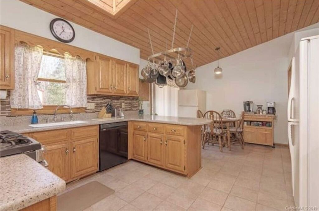 Photo of Kitchen in Old Fort