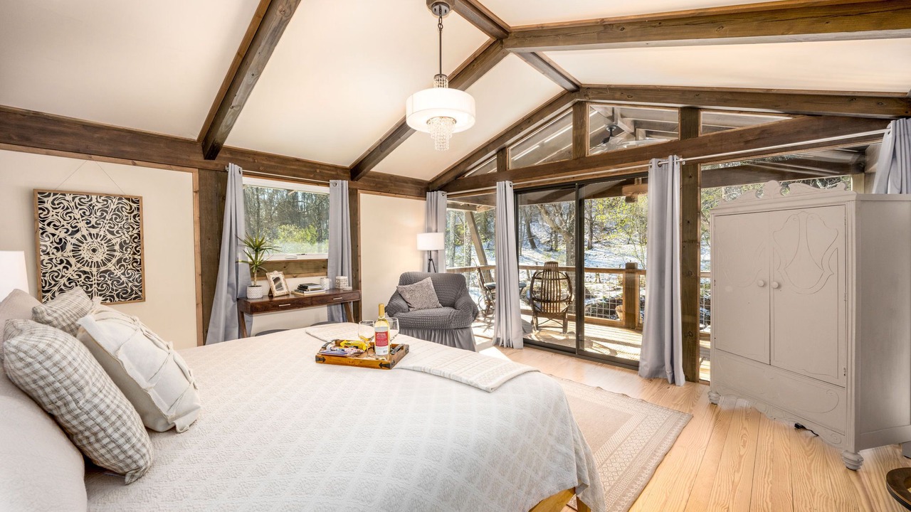 Photo of Bedroom in Alexander