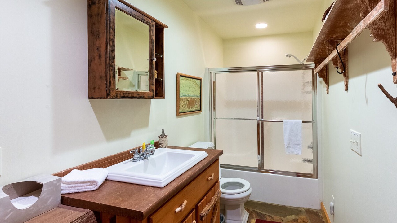 Photo of Bathroom in Whittier