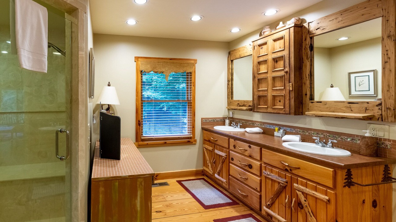 Photo of Bathroom in Whittier